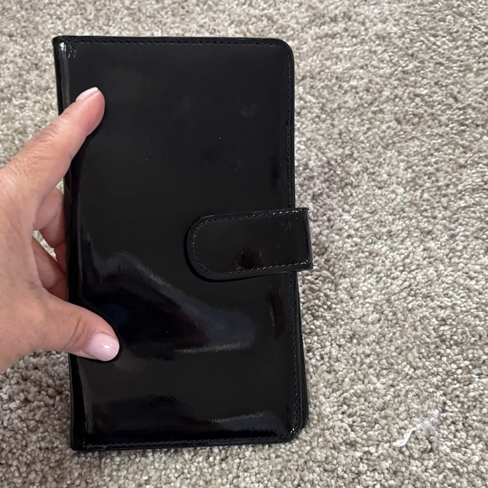 Sleek Black Phone Wallet Case